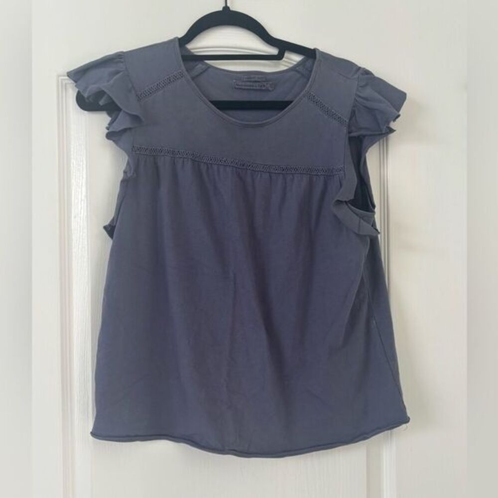 Abercrombie & Fitch Women's Lace Ruffled Flutter Sleeve Blue Dyed Flowy Blouse
